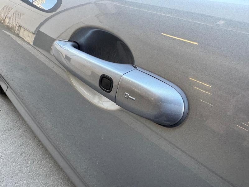 Car Thumb